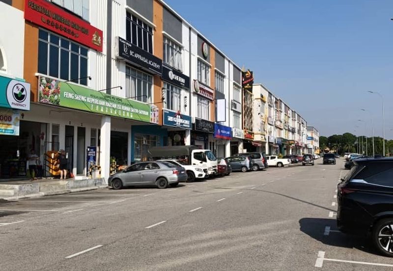 Crest @ Austin Emerald 1