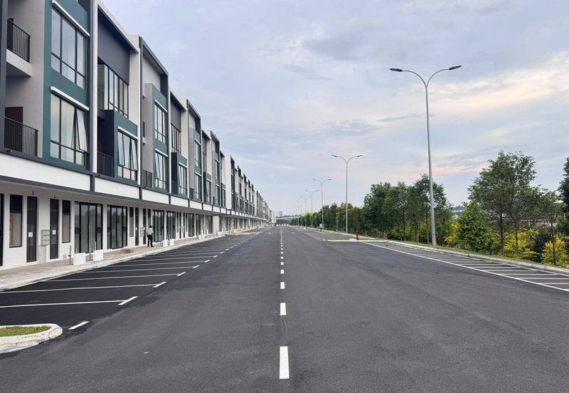 Crest @ Austin Emerald 2