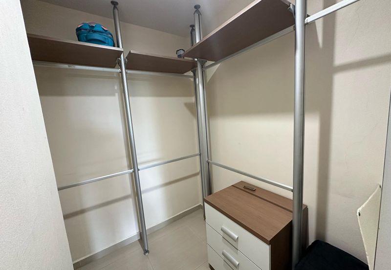 The Straits View, Bandar Baru Permas Jaya