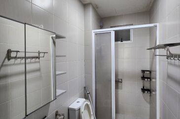 Covil By The Sea @ Meridin Bayvue