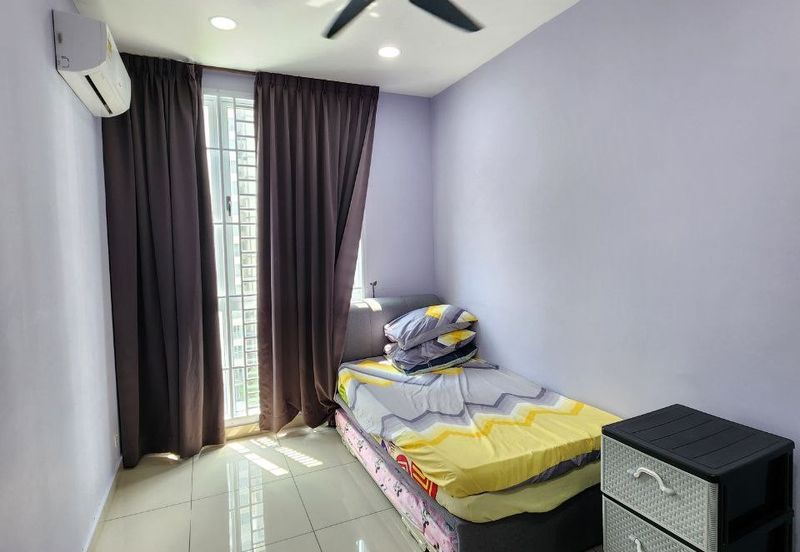 Covil By The Sea @ Meridin Bayvue