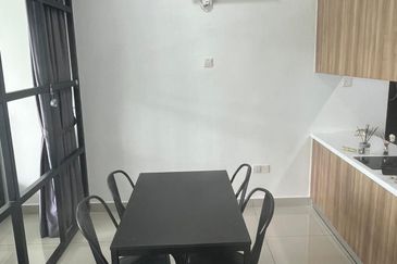 Palazio ( Pangsapuri Mayland Austin )