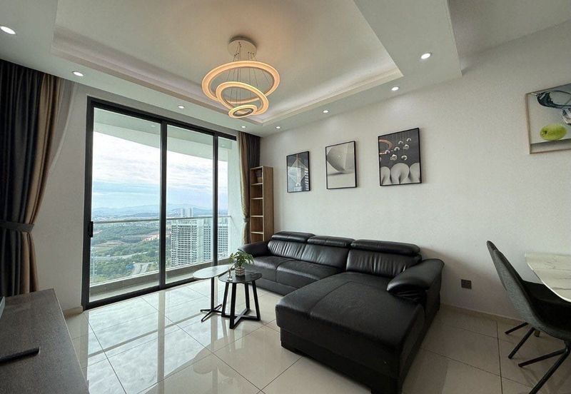 The M @ Medini Macrolink