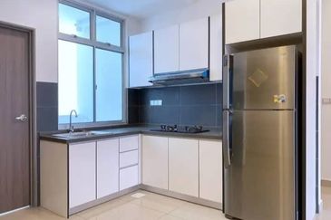 SKS Habitat Apartment, Larkin