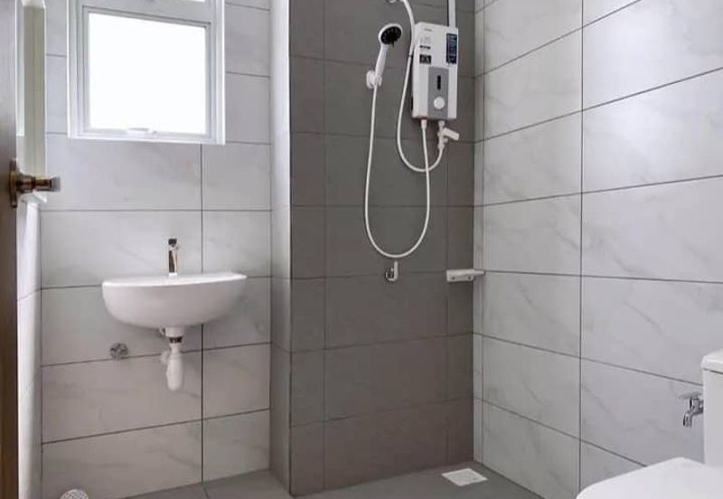 SKS Habitat Apartment, Larkin