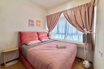 Baypoint @ Country Garden Danga Bay