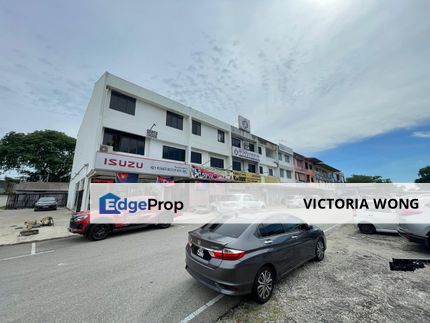 Senai Saleng Jaya 3 Storey Shoplot ( Facing Main Road ), Johor, Senai
