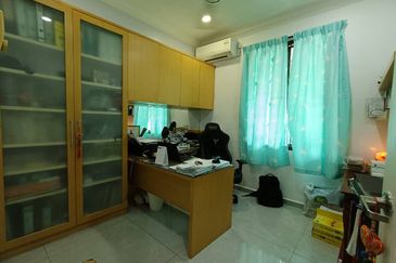 Taman Austin Heights