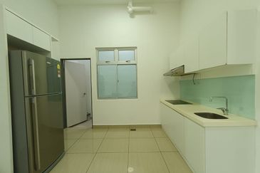 MANHATTAN @ Austin Heights