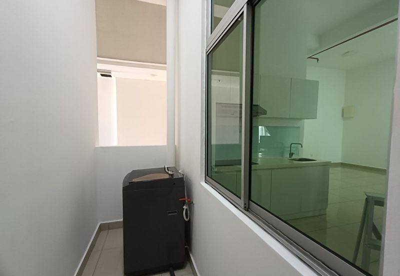 Akademik Suite @ Mount Austin