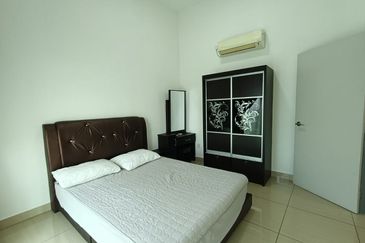 Akademik Suite @ Mount Austin