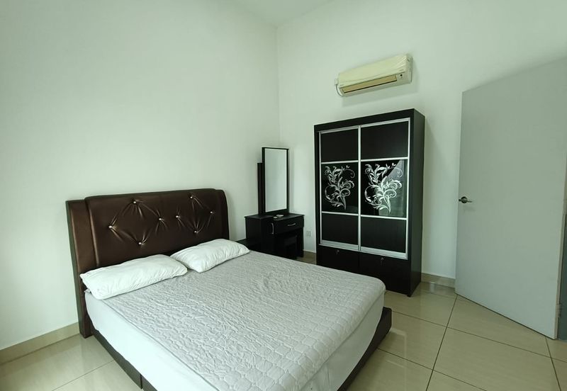 Akademik Suite @ Mount Austin