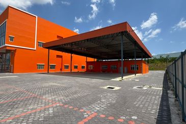 Kempas Utama Industrial Park