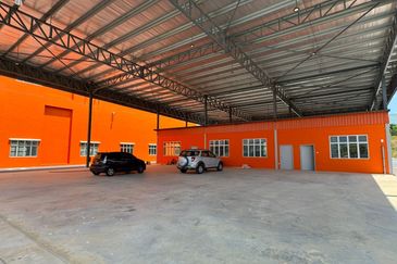 Kempas Utama Industrial Park