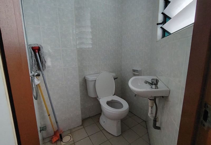 The Straits View, Bandar Baru Permas Jaya