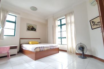 The Straits View, Bandar Baru Permas Jaya