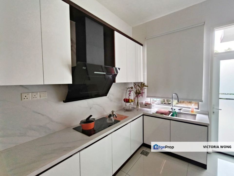 Molek Ponderosa Double Storey Semi-Detached , Johor, Johor Bahru