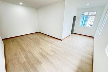 Jalan Perjiranan 11/20