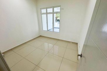 Jalan Perjiranan 11/20