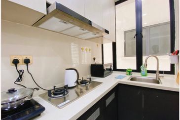 Baypoint @ Country Garden Danga Bay