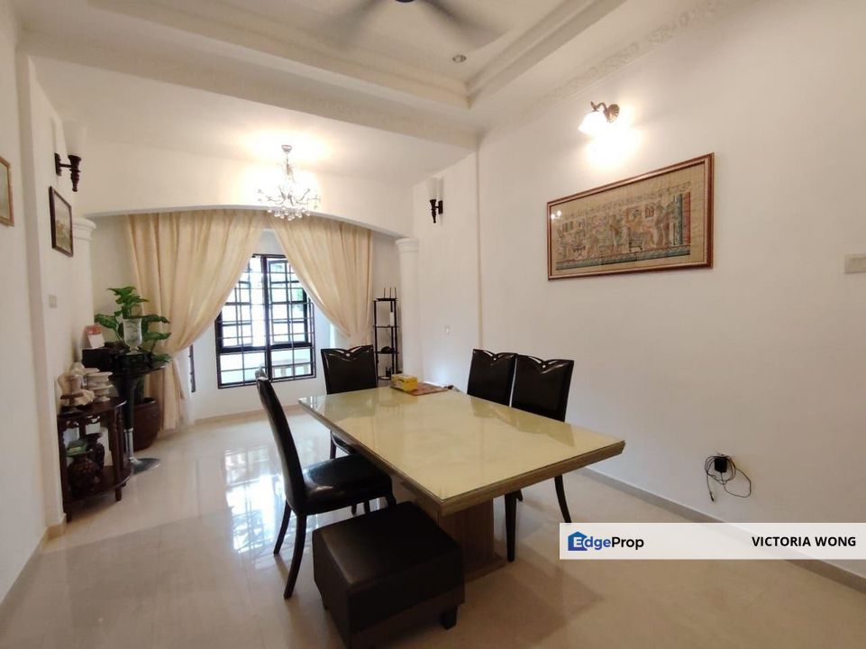 Double Storey Bungalow Kolam Air JB TOWN , Johor, Johor Bahru