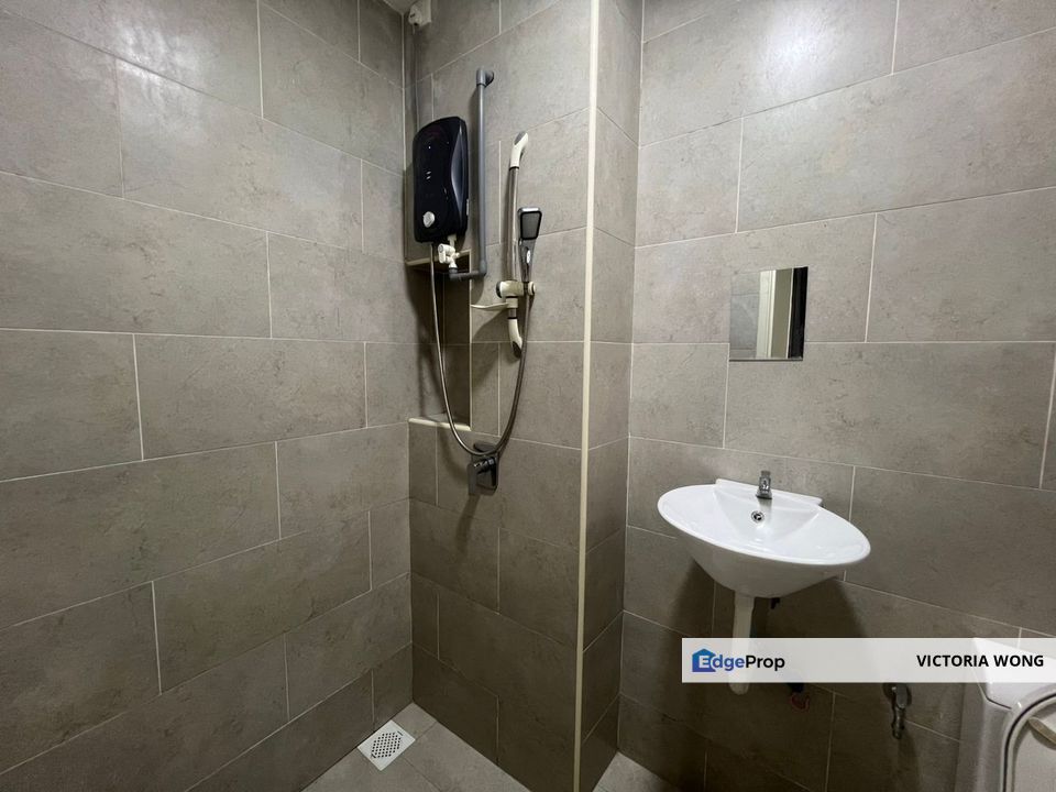 Cube 8 Teens @ Mount Austin , Johor, Johor Bahru