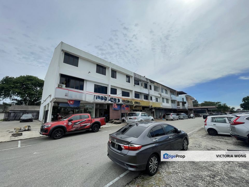 Senai Saleng Jaya 3 Storey Shoplot Jalan Selangat Senai Kulai, Johor, Senai
