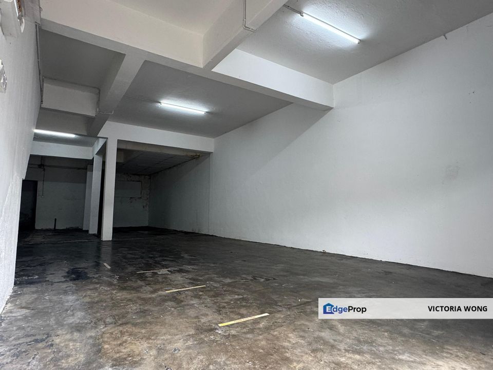 Senai Saleng Jaya 3 Storey Shoplot Jalan Selangat Senai Kulai, Johor, Senai