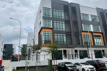 Pelangi Avenue Taman Pelangi