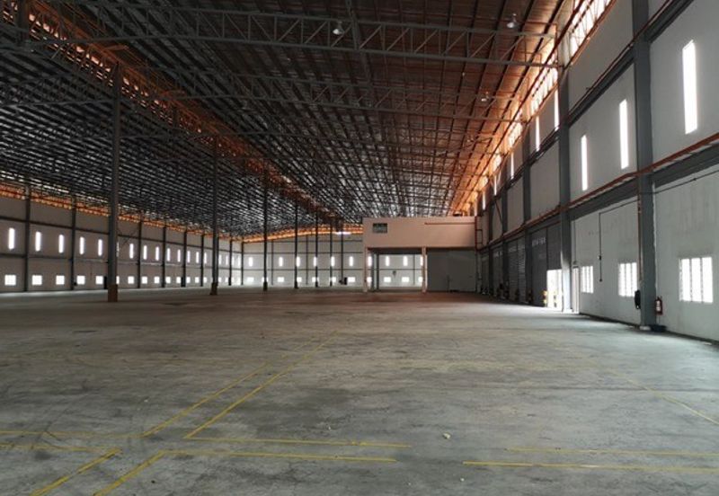 Jalan Pelabuhan Johor Port