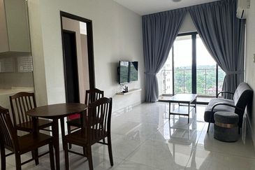 Baypoint @ Country Garden Danga Bay