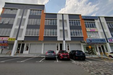 Crest @ Austin Emerald 1