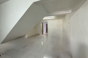 Taman Plentong Utama