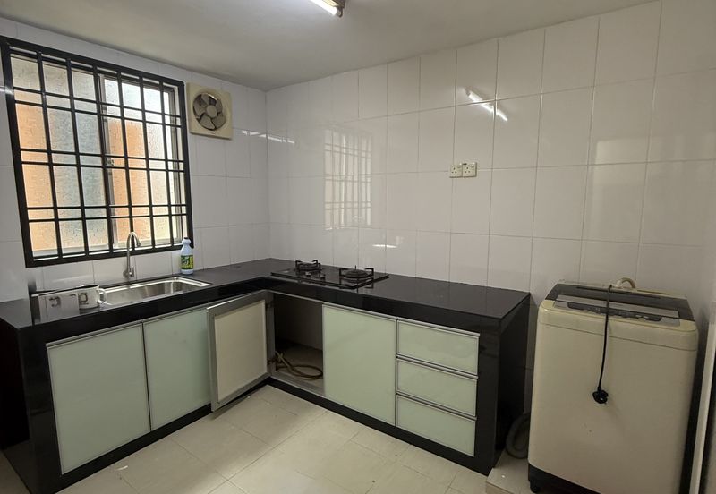 Taman Plentong Utama