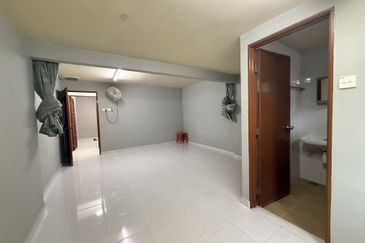 Taman Plentong Utama