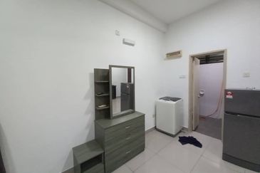 Palazio ( Pangsapuri Mayland Austin )