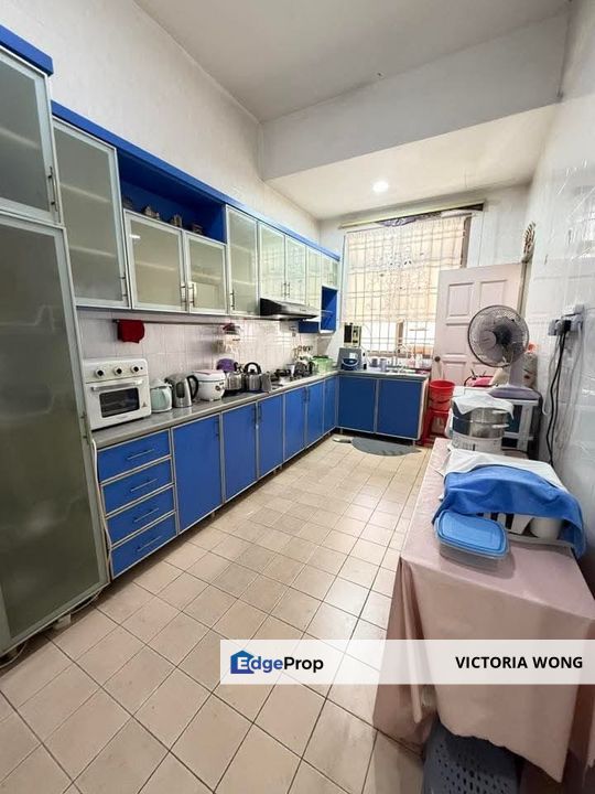 Suria, JB Town  #靠近CIQ，小孩读书宽柔1小就在隔壁。, Johor, Johor Bahru