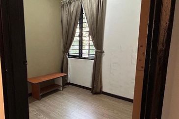 Mon Bisca, Bandar Baru Permas Jaya