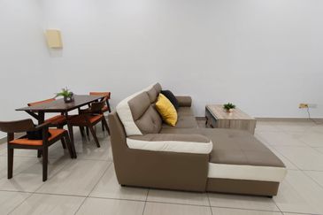 MANHATTAN @ Austin Heights