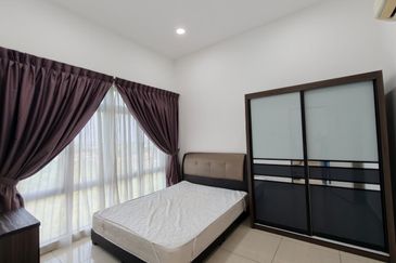 MANHATTAN @ Austin Heights