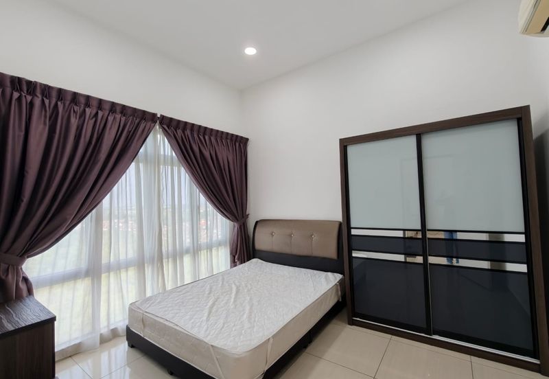 MANHATTAN @ Austin Heights