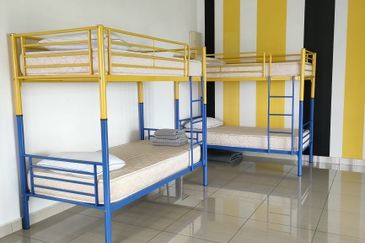 MANHATTAN @ Austin Heights