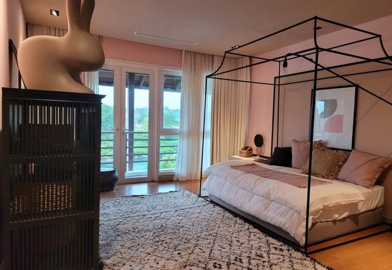 Emerald Bay @ Puteri harbour