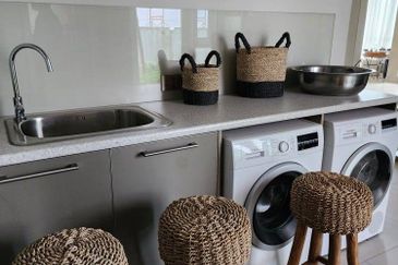 Emerald Bay @ Puteri harbour