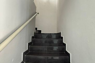 Mutiara Emas @ Taman Mount Austin