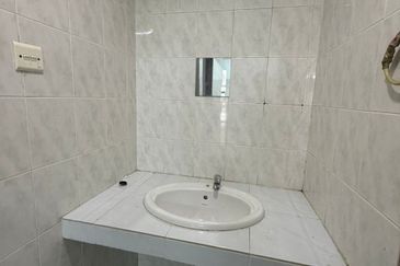 Mutiara Emas @ Taman Mount Austin