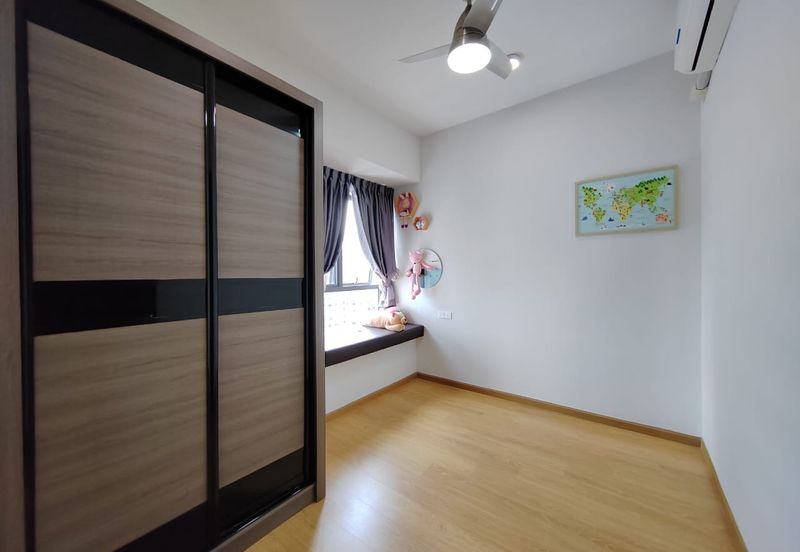 Bay Laurel @ Country Garden Danga Bay