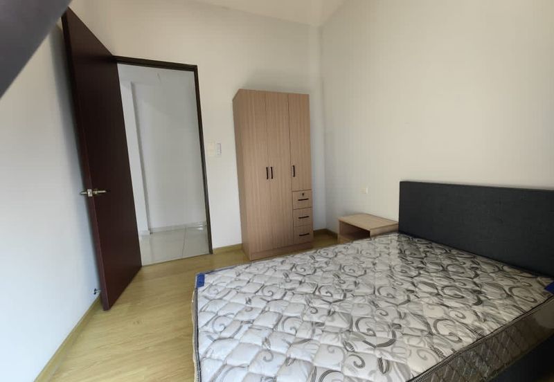 Bay Laurel @ Country Garden Danga Bay