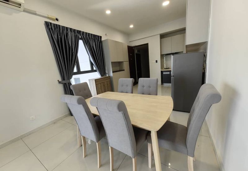 Bay Laurel @ Country Garden Danga Bay