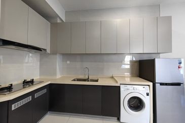 Bay Laurel @ Country Garden Danga Bay